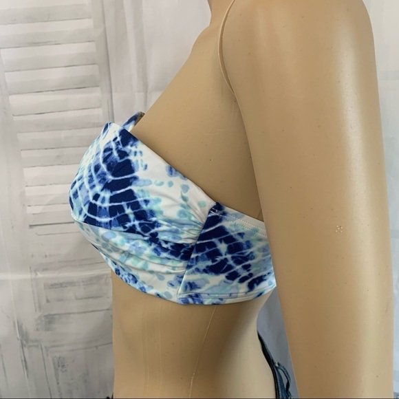 Victoria’s Secret The Knockout Bandeau - Picture 3 of 8